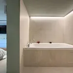 Juliet I *
